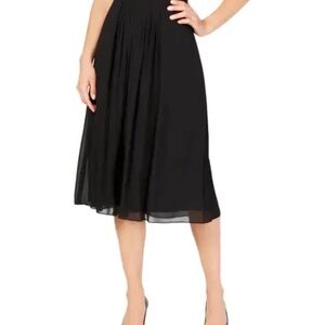 NWOT Anne Klein Pleated Layer Midi Skirt